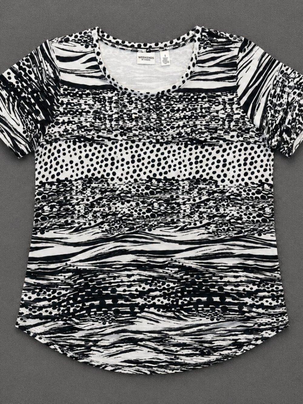 Weekends by Chico's Mixed Animal Print Short Sleeve Tee Size 1/US M